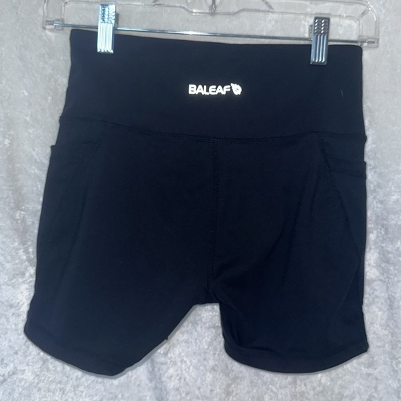Baleaf biker shorts - Picture 3 of 5